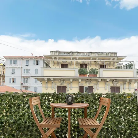 Sulle Stelle بيت ضيافة 3*