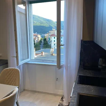 Sulle Stelle Специя