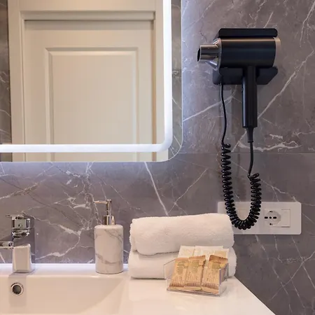 Sulle Stelle לה ספציה